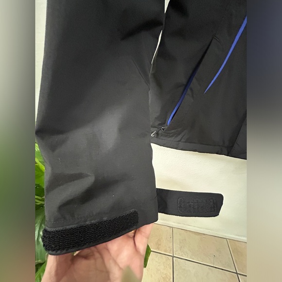 The North Face Winter Two-in-One Jacket, Size M - Picture 7 of 16